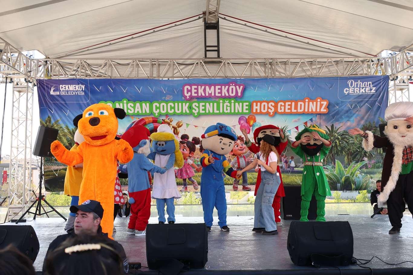 23 NİSAN ÇOCUK ŞENLİĞİ’NDE DOYASIYA EĞLENCE
